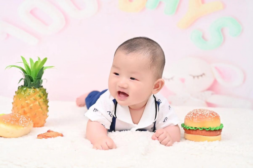 福安宝宝脸上有红疙瘩 福安宝宝脸上有红疙瘩